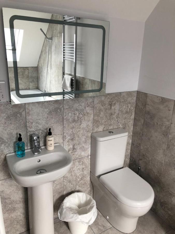 Hamilton Arms Suites Midhurst Eksteriør bilde