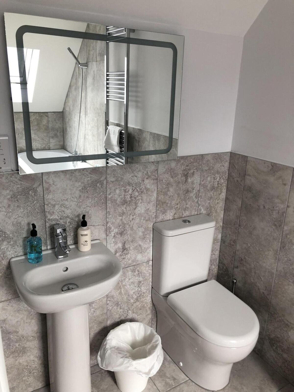 Hamilton Arms Suites Midhurst Rom bilde
