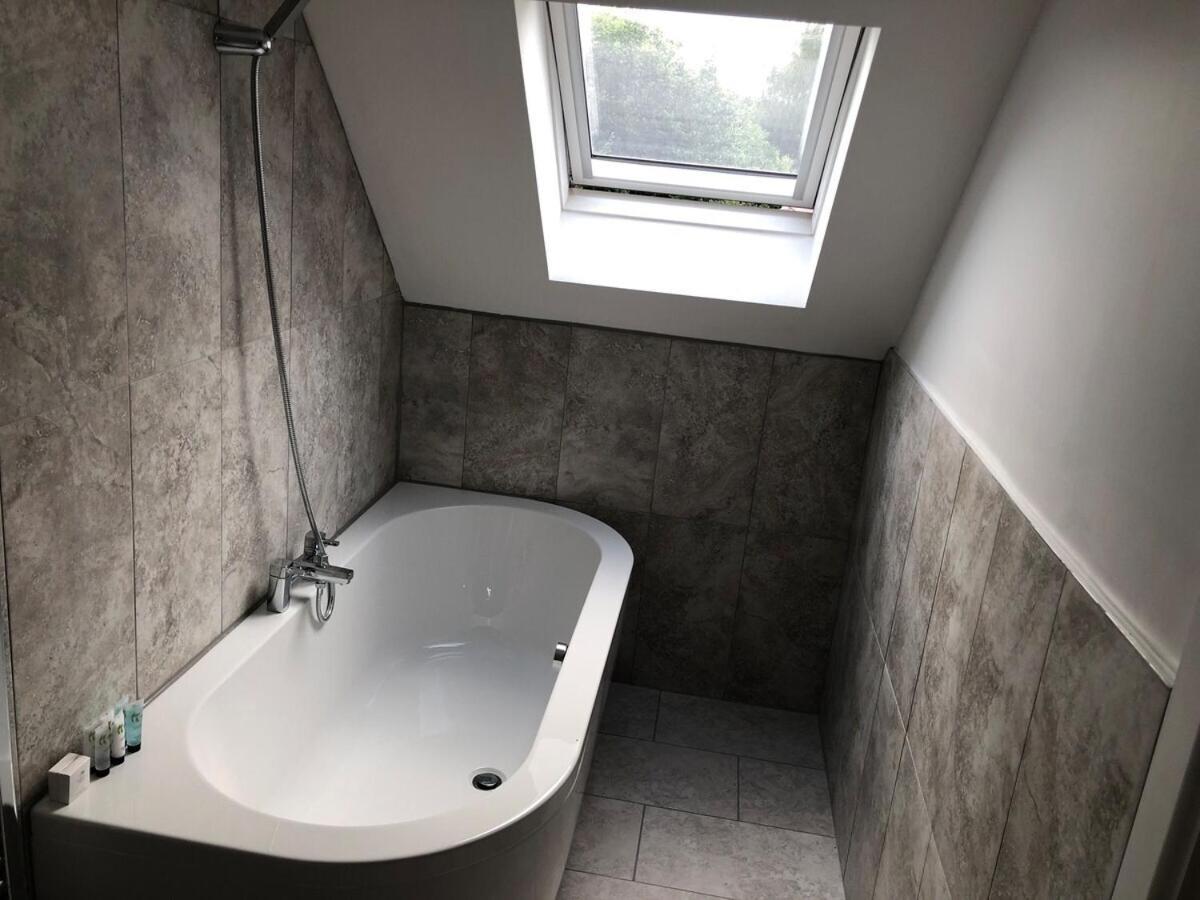 Hamilton Arms Suites Midhurst Rom bilde