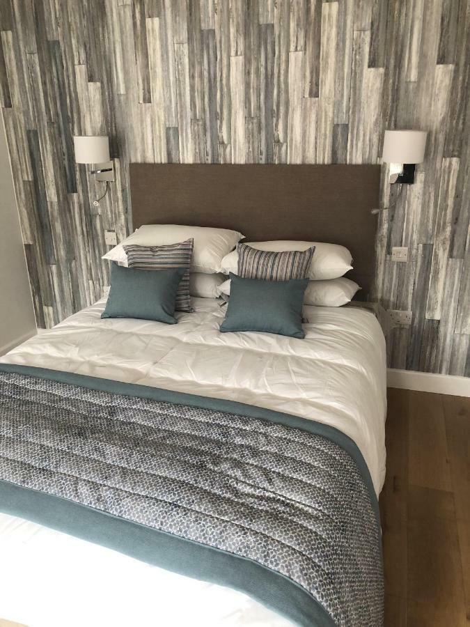 Hamilton Arms Suites Midhurst Eksteriør bilde